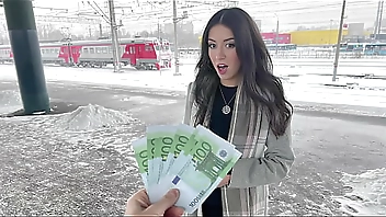 Free train XXX Videos